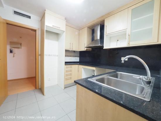 SE VENDE PISO EN ABRERA, ZONA REBATO - BARCELONA