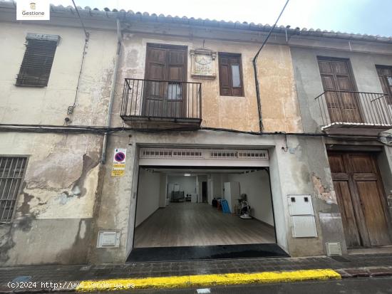 CASA ADOSADA EN EXCLUSIVA EN EL CENTRO DE BURRIANA - CASTELLON