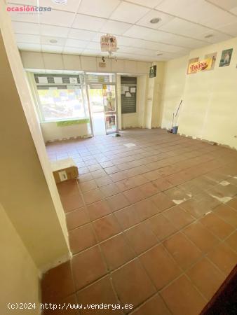 Local comercial en zona Arroyo del Moro. - CORDOBA