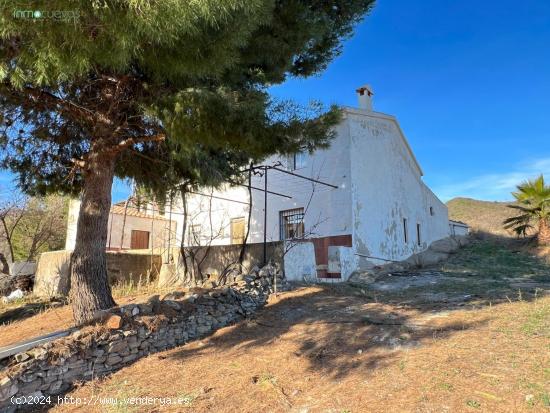  Un refugio en Lubrin - ALMERIA 