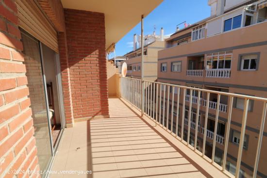  Se Vende en Torrevieja - ALICANTE 