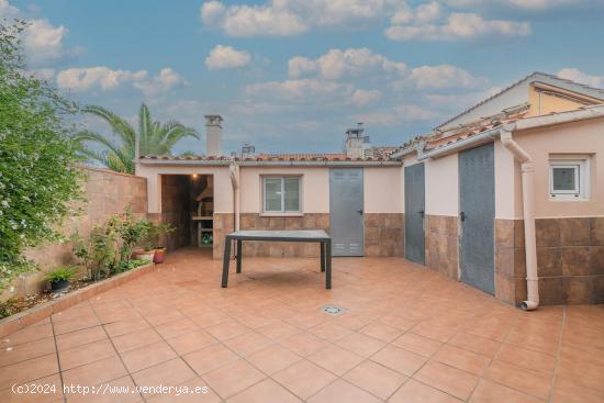 Casa en venta en  Manresa - Els Comtals - BARCELONA