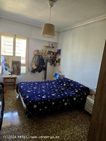 Se Vende en Crevillent - ALICANTE