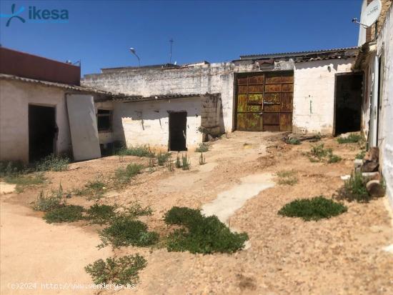 Venta de Suelo Urbano Residencial en Calle CARMONITA - Mérida (Badajoz) - BADAJOZ