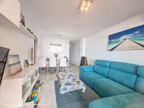 Apartamento 3 Dormitorios con Amplio Solárium y vistas al Mar. - MALAGA