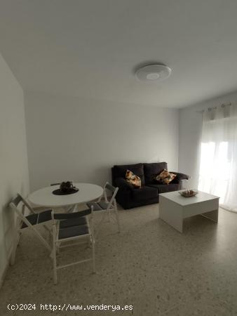 APARTAMENTO PARA VACACIONES - CADIZ