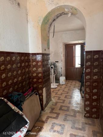 ESPECIAL INVERSORES!!!!!  CASA DE PUEBLO EN VILLA DEL RIO - CORDOBA