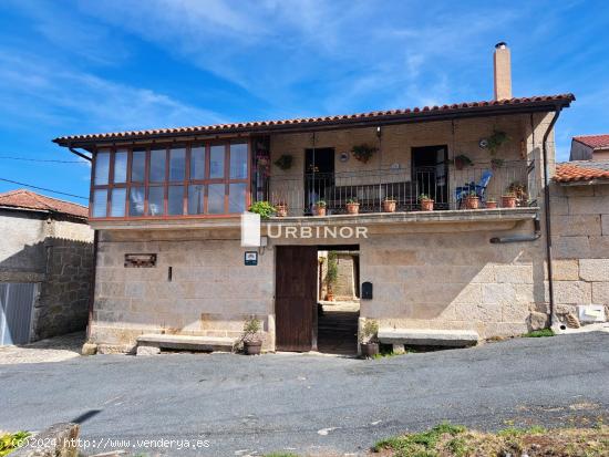 Venta o Alquiler con opcion de compra. CASONA singular turismo rural. Ribeira Sacra - ORENSE