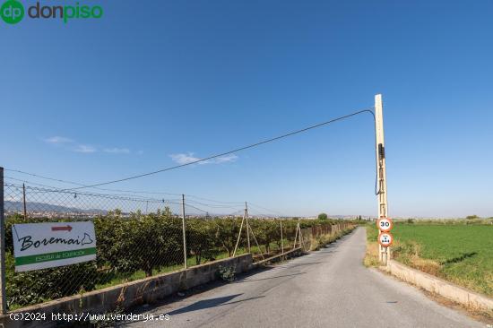 ¡IMPRESIONANTE FINCA RÚSTICA EN LA ZUBIA! - GRANADA