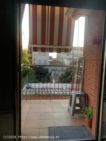  SE VENDE PISO REFORMADO  EN EL ESPIRALL - BARCELONA 