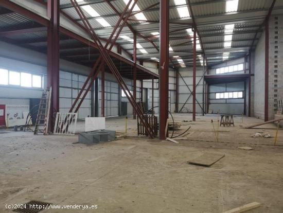 Venta de nave industrial Torrelavega - CANTABRIA