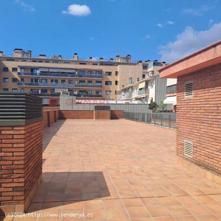 LOCAL COMERCIAL EN VENTA EN VILADECANS - BARCELONA