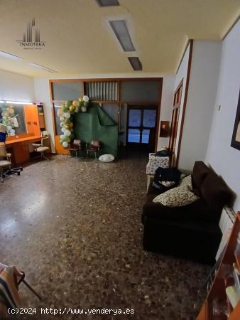 REF: C027 GRUPO INMOTEKA INMOBILIARIA VENDE LOCAL COMERCIAL ZONA CENTRO/ALTOZANO - ALBACETE