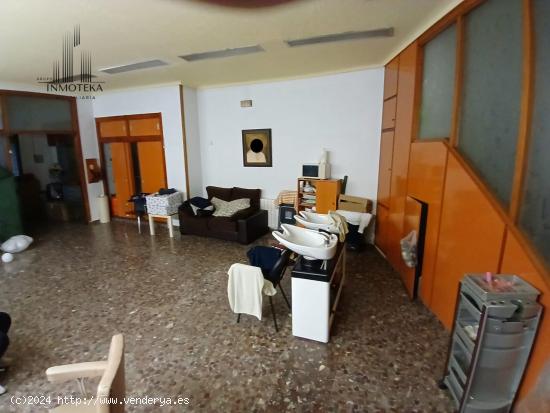 REF: C027 GRUPO INMOTEKA INMOBILIARIA VENDE LOCAL COMERCIAL ZONA CENTRO/ALTOZANO - ALBACETE