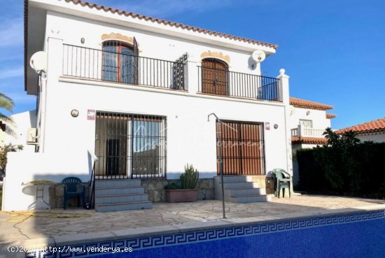 Casa-Chalet en Venta en Miami Platja Tarragona