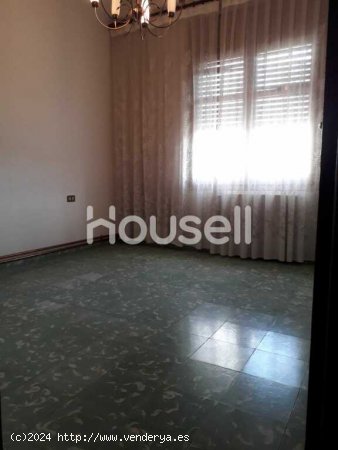 Casa en venta de 199 m² Calle Alfajarín, 22300 Barbastro (Huesca)