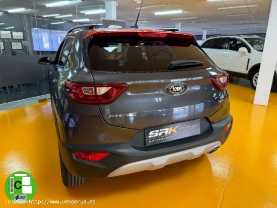 KIA Stonic en venta en Elda (Alicante) - Elda