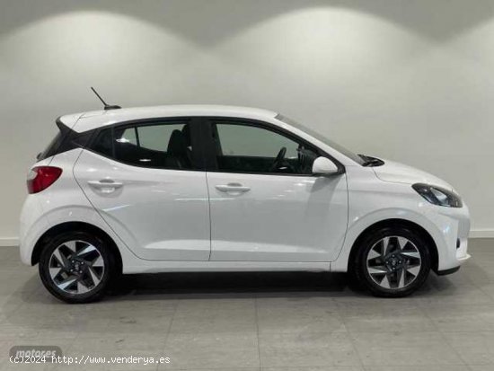 Hyundai i10 1.0 MPI Klass de 2024 con 8.092 Km por 14.490 EUR. en Barcelona