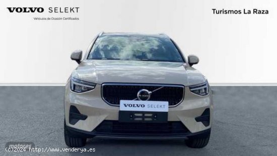 Volvo XC40 XC40 Core, B3 Mild hybrid, Gasolina de 2024 con 10 Km por 38.900 EUR. en Sevilla