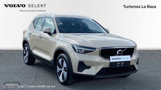 Volvo XC40 XC40 Core, B3 Mild hybrid, Gasolina de 2024 con 10 Km por 38.900 EUR. en Sevilla