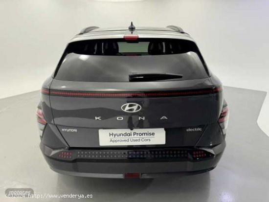 Hyundai Kona Electric Style 2C 160kW de 2023 con 13.500 Km por 39.500 EUR. en Barcelona