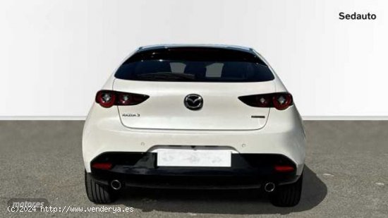 Mazda Mazda3 2.0 E-SKYACTIV-G 90KW EXCLUSIVE-LINE 5P de 2023 con 8.975 Km por 26.800 EUR. en Murcia