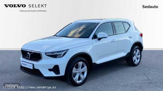  Volvo XC40 XC40 Core, T2 Automatica Microhibrido, Gasolina de 2024 con 17.465 Km por 35.400 EUR. en  