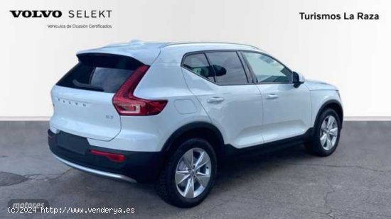 Volvo XC40 XC40 Core, B3 Mild hybrid, Gasolina de 2024 con 5 Km por 38.900 EUR. en Sevilla