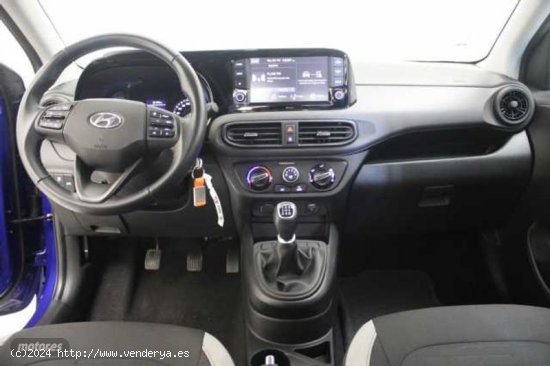 Hyundai i10 1.0 MPI Klass de 2023 con 18.663 Km por 13.750 EUR. en Barcelona