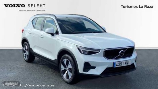 Volvo XC40 XC40 Essential, B3 Mild hybrid, Gasolina de 2024 con 5 Km por 35.900 EUR. en Sevilla