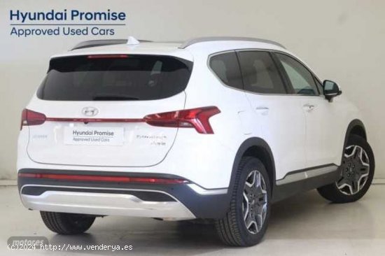 Hyundai Santa Fe Santa Fe 1.6TGDI PHEV Tecno 7pl 4WD 6AT de 2022 con 17.602 Km por 35.373 EUR. en Ba