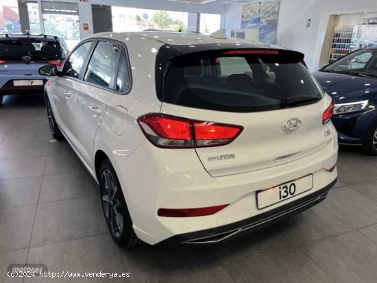 Hyundai i30 1.5 DPI Klass SLX 110 de 2022 con 24.069 Km por 18.900 EUR. en Cuenca