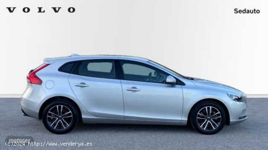 Volvo V 40 V40 D3 Momentum Automatico de 2017 con 54.978 Km por 18.500 EUR. en Murcia