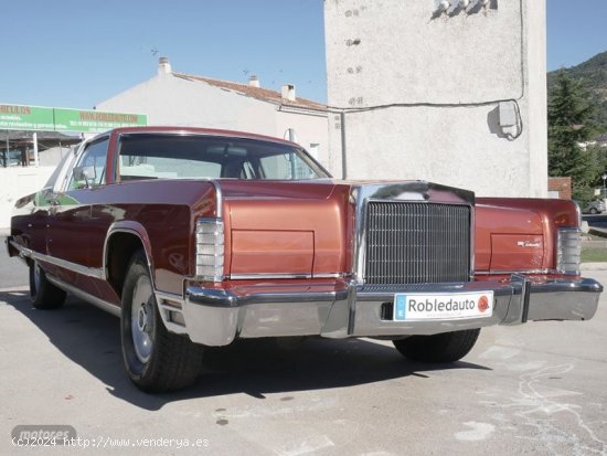 Ford Lincoln Town Coupe de 1977 con 127.448 Km por 18.000 EUR. en Madrid