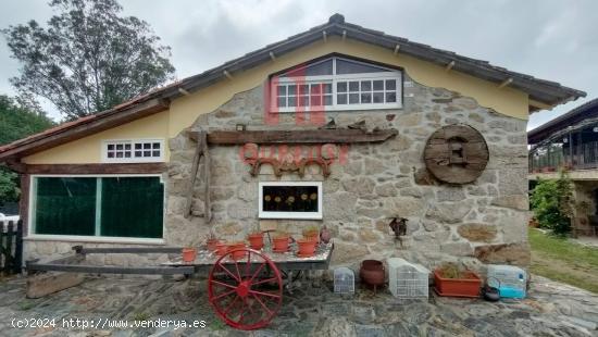 ESPECTACULAR CASA RURAL EN SAN AMARO - ORENSE