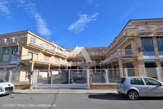  Local comercial en alquiler - ALICANTE 