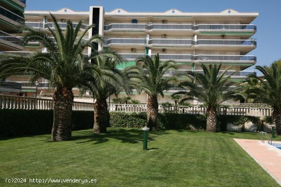 APARTAMENTO DE 2 DORMITORIOS CON GRAN TERRAZA ESQUINERA. ED. MEDITERRANEO. - TARRAGONA