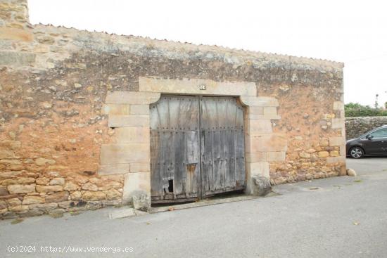 CASONA DEL SIGLO XIX PARA REHABILITAR CON ESTUPENDOS MATERIALES - CANTABRIA