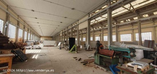  Nave Industrial en venta - BARCELONA 