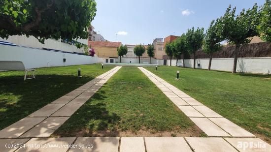 Magnífico Piso con piscina comunitaria en el Eixample, Sabadell - BARCELONA