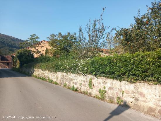  Casa independiente y con jardín en Cabezón de la Sal - CANTABRIA 