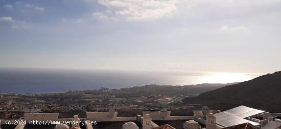 Se vende amplio duplex  en Roque del Conde - SANTA CRUZ DE TENERIFE