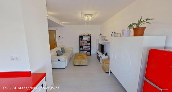 VIVIENDA DE DOS DORMITORIOS Y DOS BAÑOS CON PLAZA DE GARAJE Y TRASTERO - ALBACETE