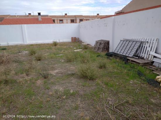 Terreno Urbano situado en Ugena zona de Las Provincias - TOLEDO