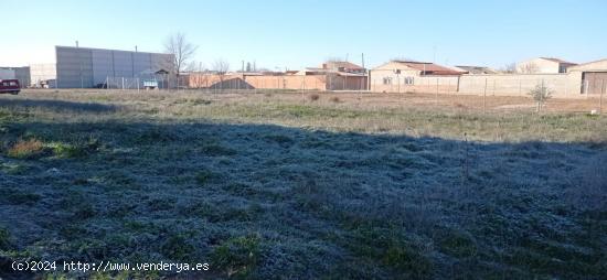 TERRENO URBANO CALLE HIERBABUENA, 13. VILLAFRANCA DE LOS CABALLEROS - TOLEDO