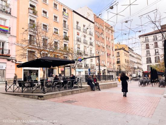  local en la plaza de Chueca - MADRID 