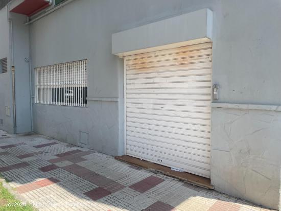 ¡¡¡SE VENDE GRAN LOCAL EN SAN JOSE ARTESANOS!!! - CADIZ