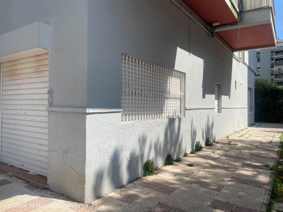 ¡¡¡SE VENDE GRAN LOCAL EN SAN JOSE ARTESANOS!!! - CADIZ