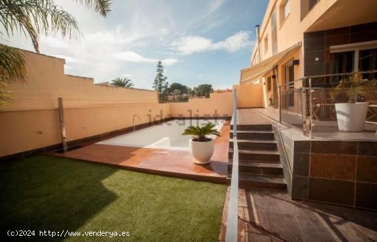 ESTUPENDO BUNGALOW CON PISCINA PRIVADA - ALICANTE