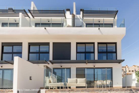 VISTAS AL MAR con posibilidad de PISCINA O JACUZZI PRIVADO - ALICANTE